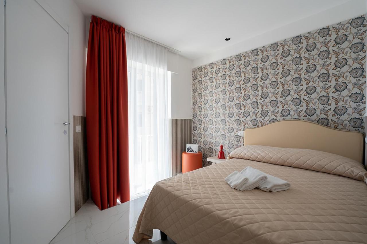 Hotel Cla.Pa H. Group - Dislocated Hospitality à Naples Extérieur photo