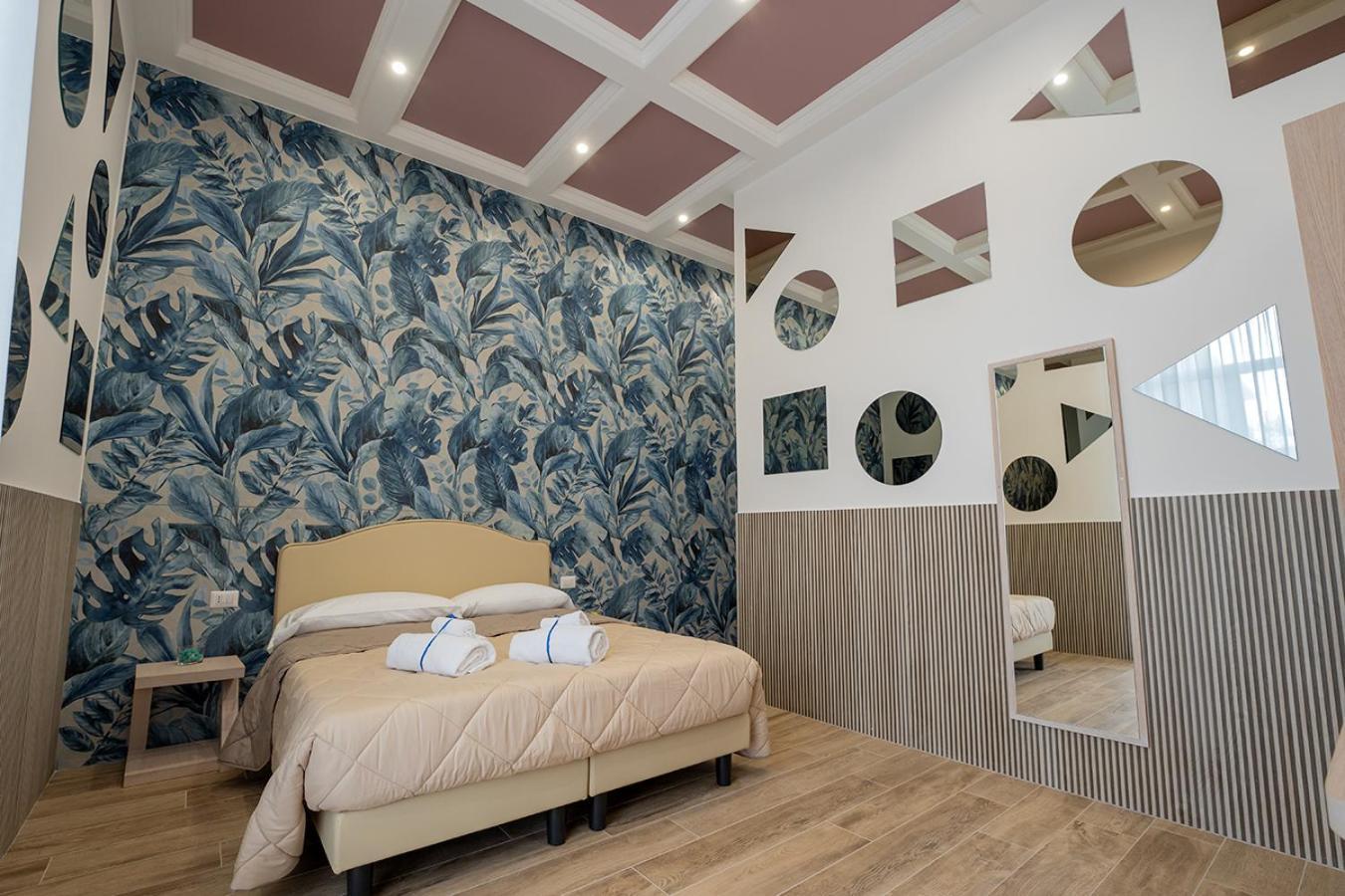 Hotel Cla.Pa H. Group - Dislocated Hospitality à Naples Extérieur photo